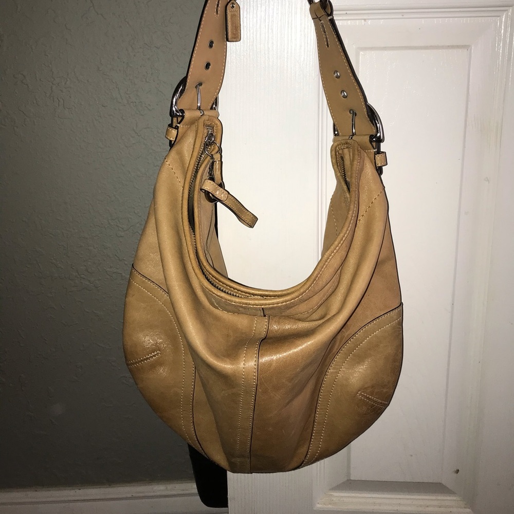 Coach Leather shoulder bag